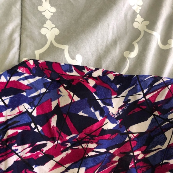 Blouse by Tina (Beyoncé mom) - Picture 8 of 11